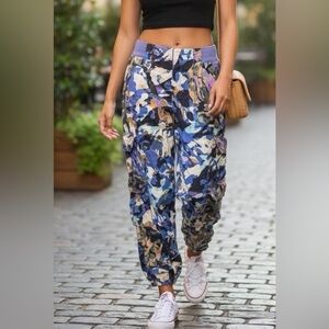 FP Movement Mesmerize Me Camo Cargo Joggers Small • Violet Splendor